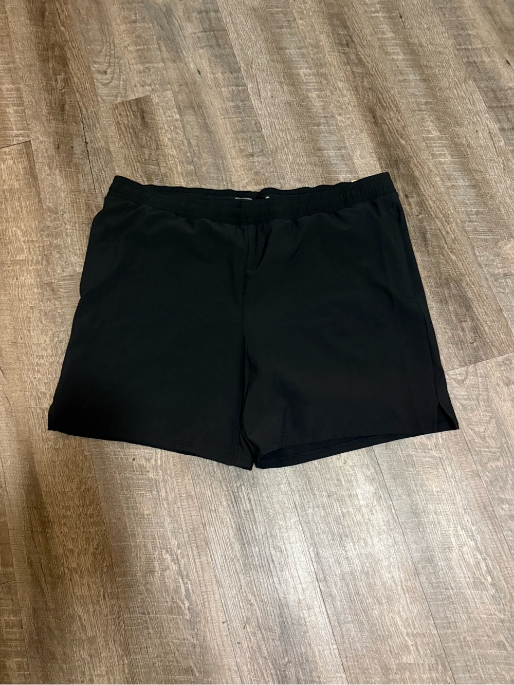 All in motion-Men's Black Athletic Shorts -pockets